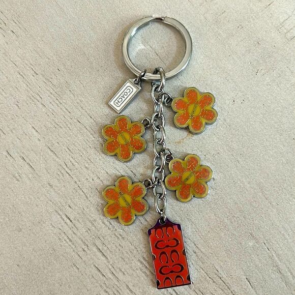COACH Floral KEYCHAIN - Picture 1 of 3